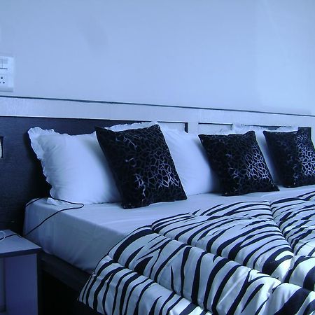 Aura Suites Gurgáon Exteriér fotografie
